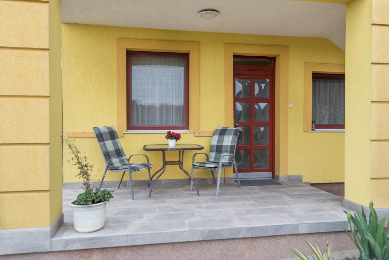 Nemes Apartmanház Hévíz Esterno foto