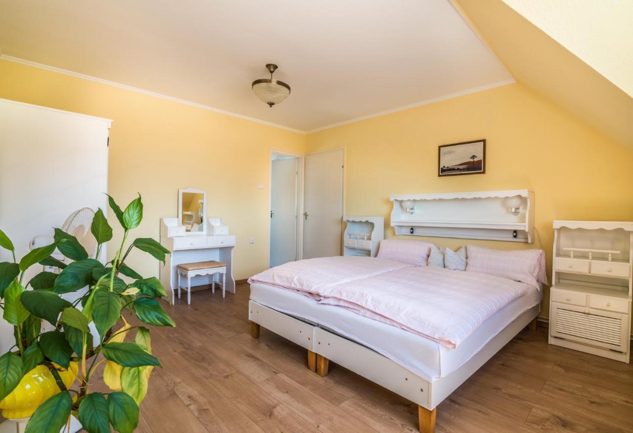Nemes Apartmanház Hévíz Esterno foto