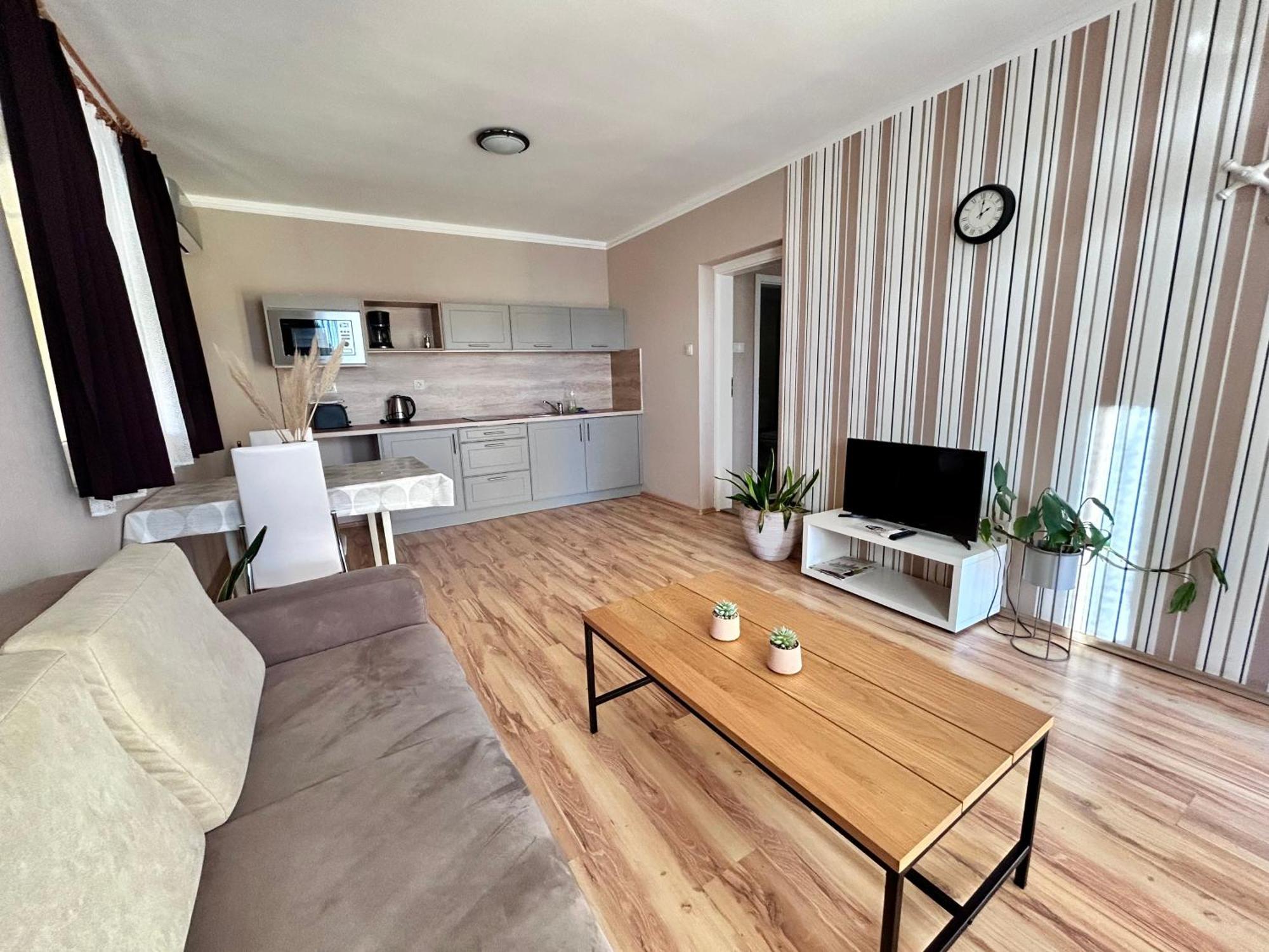 Nemes Apartmanház Hévíz Esterno foto